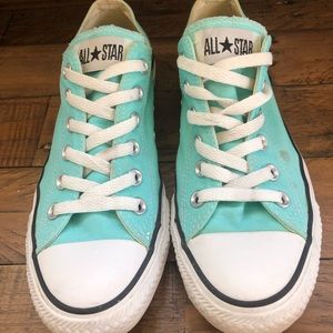 Converse All Star Chuck Taylor Tennis Shoes